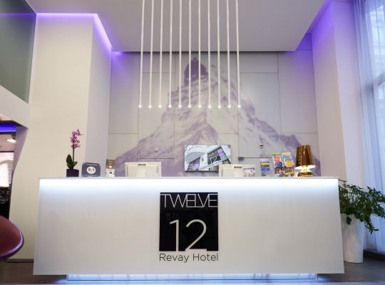 12 Revay Hotel